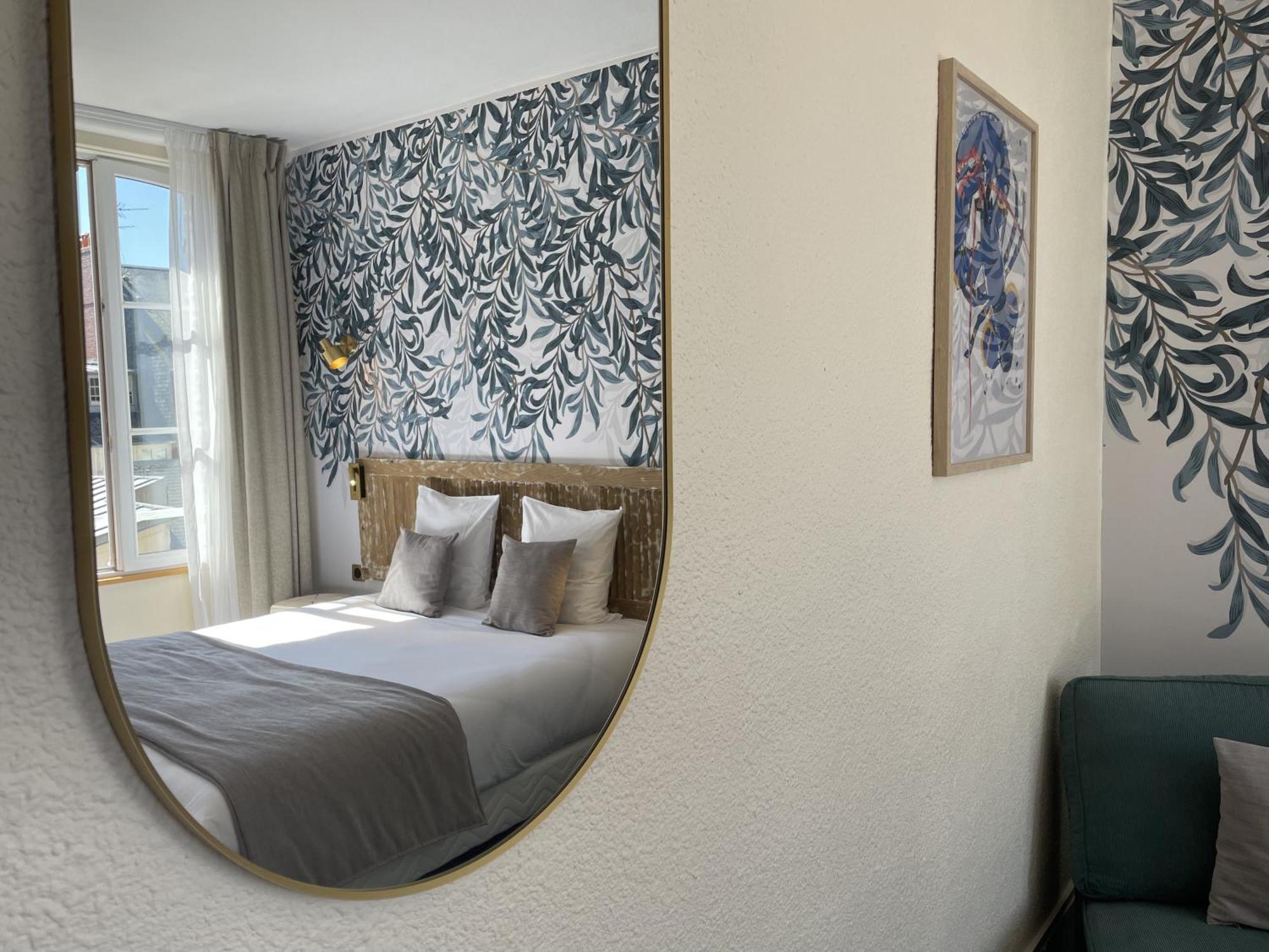 Le Trouville - Hotel De Charme Bagian luar foto