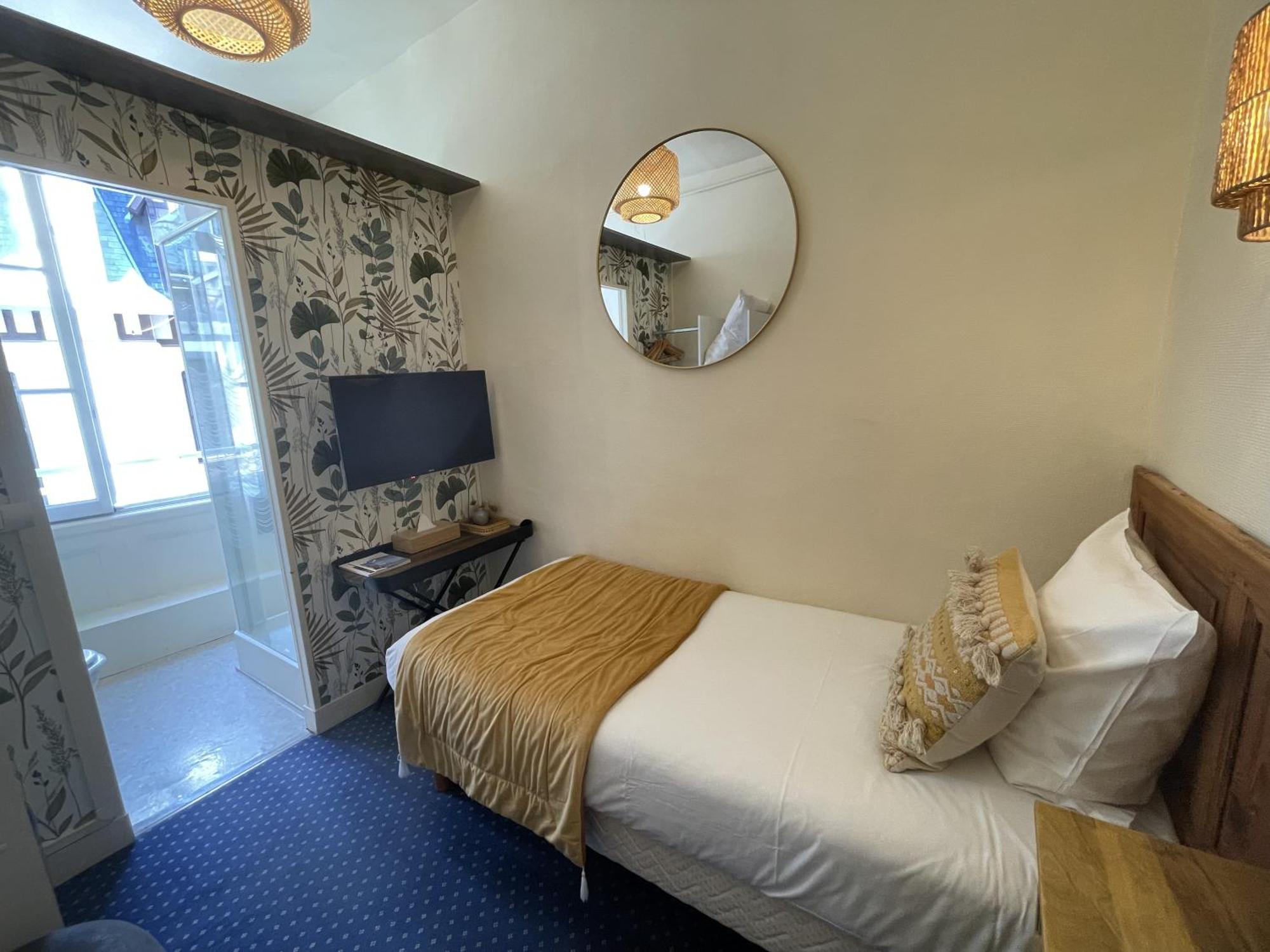 Le Trouville - Hotel De Charme Bagian luar foto