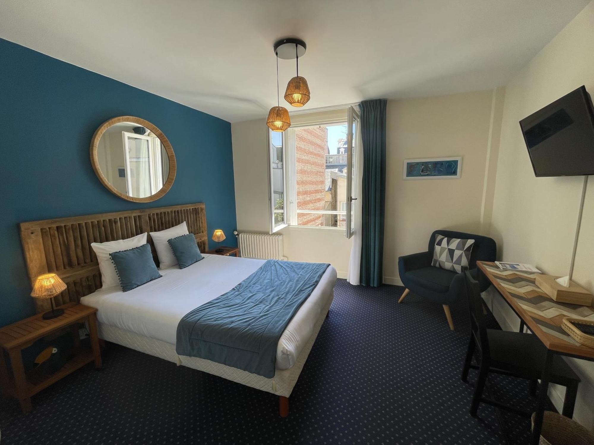 Le Trouville - Hotel De Charme Bagian luar foto